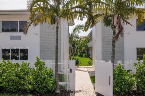 Appartement à louer à Miami Beach, Floride: 1 chambre, 63.17 m2 № 2085624 - photo 8