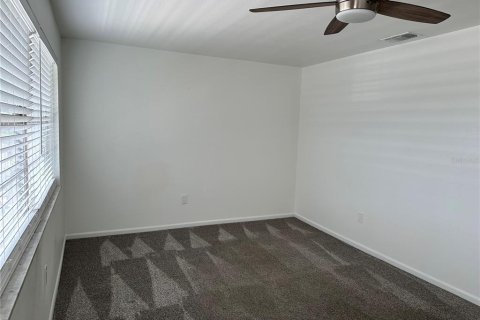 Condominio en alquiler en Saint Petersburg, Florida, 1 dormitorio, 54.35 m2 № 1917075 - foto 5