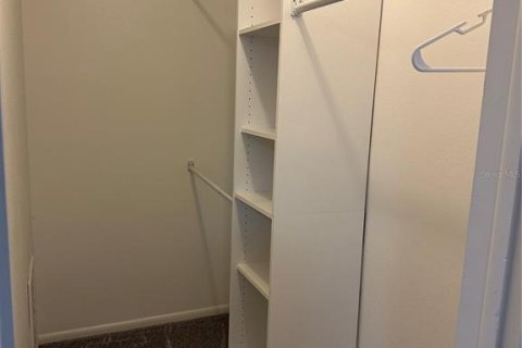 Condominio en alquiler en Saint Petersburg, Florida, 1 dormitorio, 54.35 m2 № 1917075 - foto 13