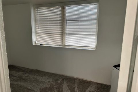 Condominio en alquiler en Saint Petersburg, Florida, 1 dormitorio, 54.35 m2 № 1917075 - foto 20