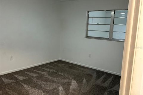 Condominio en alquiler en Saint Petersburg, Florida, 1 dormitorio, 54.35 m2 № 1917075 - foto 14