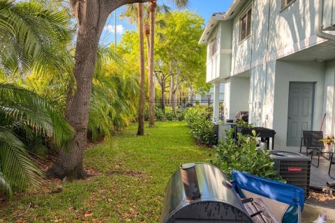 Touwnhouse à vendre à Riviera Beach, Floride: 3 chambres, 122.45 m2 № 2147316 - photo 5