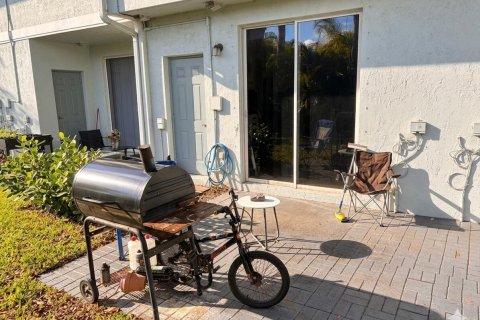 Touwnhouse à vendre à Riviera Beach, Floride: 3 chambres, 122.45 m2 № 2147316 - photo 8
