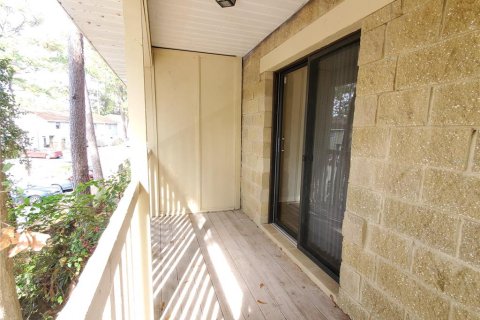 Townhouse in Gainesville, Florida 2 bedrooms, 83.61 sq.m. № 1806872 - photo 16
