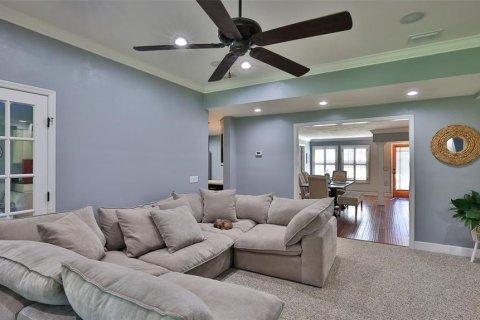 House in New Smyrna Beach, Florida 4 bedrooms, 204.38 sq.m. № 1755141 - photo 12