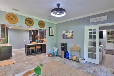 House in New Smyrna Beach, Florida 4 bedrooms, 204.38 sq.m. № 1755141 - photo 9