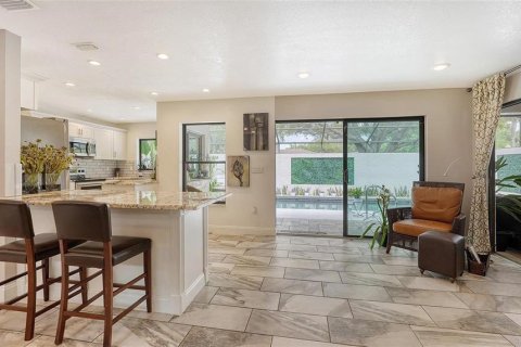 Villa ou maison à vendre à Sarasota, Floride: 2 chambres, 151.43 m2 № 2093161 - photo 21