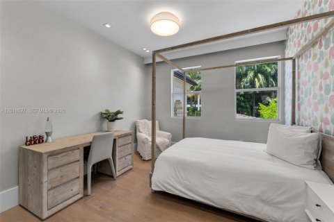 Villa ou maison à vendre à Golden Beach, Floride: 7 chambres, 419.27 m2 № 2077556 - photo 29