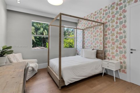 Villa ou maison à vendre à Golden Beach, Floride: 7 chambres, 419.27 m2 № 2077556 - photo 28