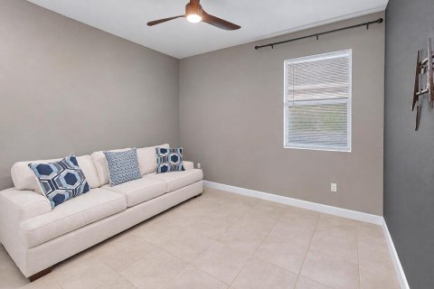 Casa en venta en Port St. Lucie, Florida, 3 dormitorios, 175.96 m2 № 2410780 - foto 20