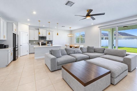 Casa en venta en Port St. Lucie, Florida, 3 dormitorios, 175.96 m2 № 2410780 - foto 9