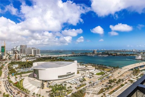 Condo in Miami, Florida, 1 bedroom  № 2025202