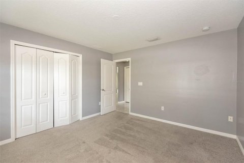 House in Palm Coast, Florida 3 bedrooms, 172.71 sq.m. № 1780288 - photo 18