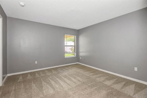 House in Palm Coast, Florida 3 bedrooms, 172.71 sq.m. № 1780288 - photo 19