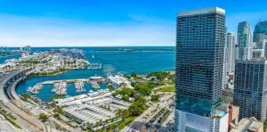 Estudio en el Condominio en Miami, Florida № 1862859