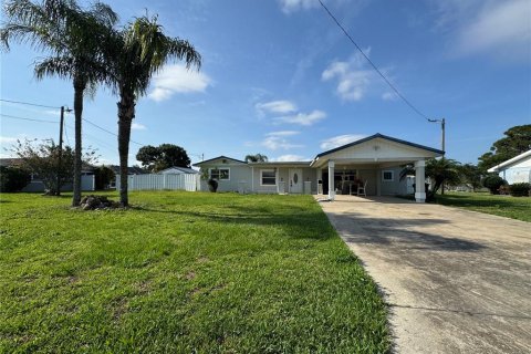 Casa en venta en Lake Wales, Florida, 3 dormitorios, 183.48 m2 № 1742878 - foto 2