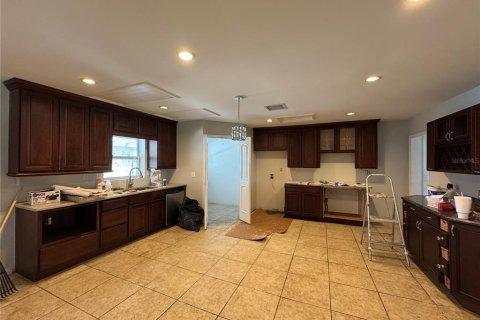 Casa en venta en Lake Wales, Florida, 3 dormitorios, 183.48 m2 № 1742878 - foto 6