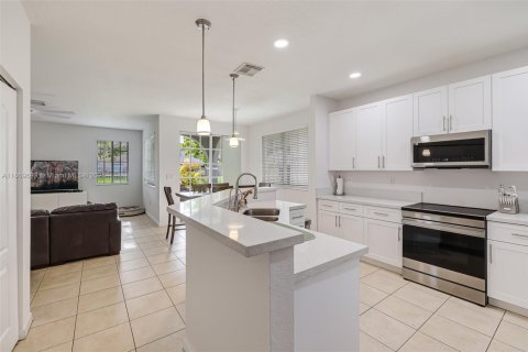 Villa ou maison à vendre à Homestead, Floride: 5 chambres, 289.86 m2 № 1930660 - photo 18