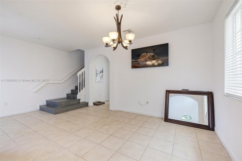Villa ou maison à vendre à Homestead, Floride: 5 chambres, 289.86 m2 № 1930660 - photo 8