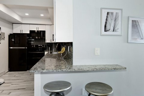 Copropriété à vendre à Palm Beach, Floride: 1 chambre, 93.65 m2 № 2087692 - photo 7