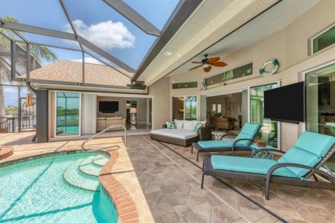 Casa en venta en Port Charlotte, Florida, 3 dormitorios, 231.51 m2 № 2386671 - foto 29