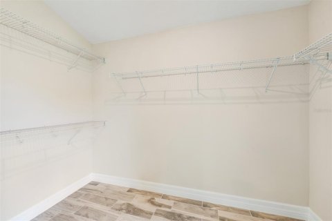 Casa en alquiler en Tampa, Florida, 3 dormitorios, 177.72 m2 № 1844615 - foto 10