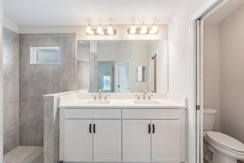 Casa en alquiler en Tampa, Florida, 3 dormitorios, 177.72 m2 № 1844615 - foto 8