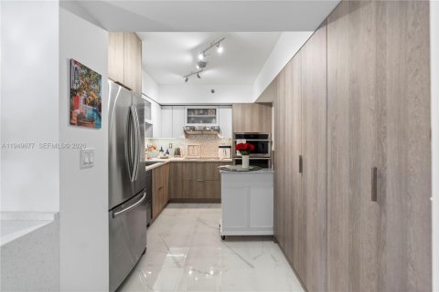Купить кондоминиум в Авентура, Флорида 2 спальни, 106.84м2, № 2010592 - фото 22
