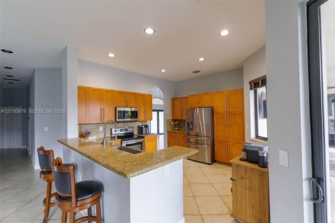House in Homestead, Florida 4 bedrooms, 219.81 sq.m. № 2428463 - photo 10