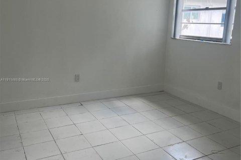 Apartment in Miami, Florida 2 bedrooms, 68.84 sq.m. № 1967322 - photo 8