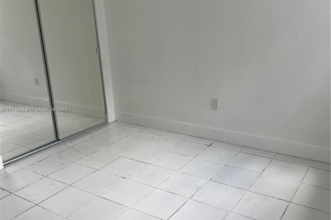 Apartment in Miami, Florida 2 bedrooms, 68.84 sq.m. № 1967322 - photo 7