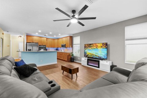 House in Vero Beach, Florida 5 bedrooms, 301.93 sq.m. № 2191046 - photo 21