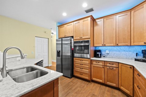 House in Vero Beach, Florida 5 bedrooms, 301.93 sq.m. № 2191046 - photo 16