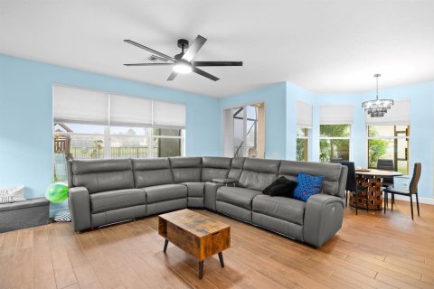 House in Vero Beach, Florida 5 bedrooms, 301.93 sq.m. № 2191046 - photo 19