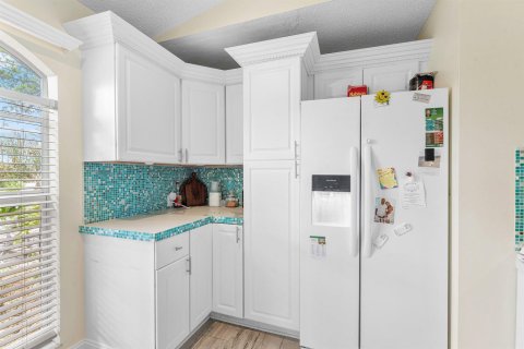Villa ou maison à vendre à Port St. Lucie, Floride: 3 chambres, 101.73 m2 № 2146028 - photo 6