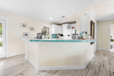 Villa ou maison à vendre à Port St. Lucie, Floride: 3 chambres, 101.73 m2 № 2146028 - photo 3