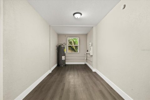 Casa en venta en Orlando, Florida, 4 dormitorios, 102.56 m2 № 1913744 - foto 21