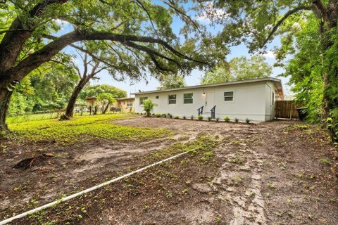 Casa en venta en Orlando, Florida, 4 dormitorios, 102.56 m2 № 1913744 - foto 24