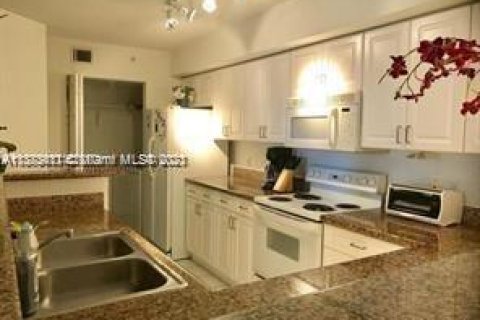 Copropriété à louer à Highland Beach, Floride: 2 chambres, 130.06 m2 № 1977469 - photo 9