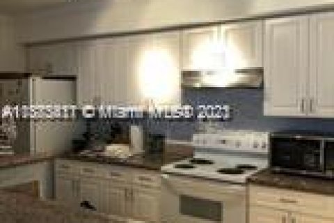 Copropriété à louer à Highland Beach, Floride: 2 chambres, 130.06 m2 № 1977469 - photo 10