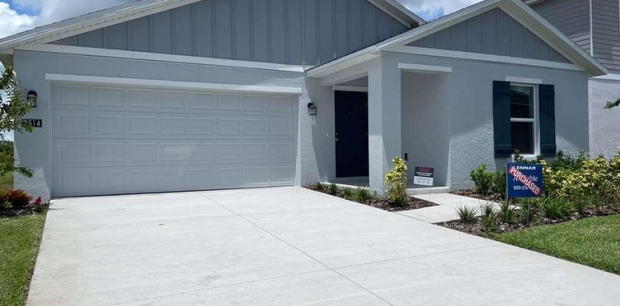 Villa ou maison à Lake Wales, Floride 3 chambres, 138.15 m2 № 2409939