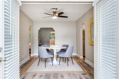 Casa en alquiler en Tampa, Florida, 2 dormitorios, 107.21 m2 № 1561837 - foto 21