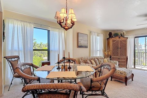 Купить кондоминиум в Бокилия, Флорида 10 комнат, 128.48м2, № 2104099 - фото 19
