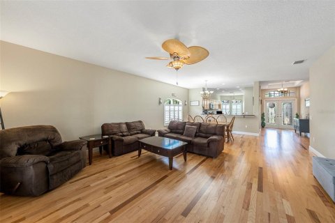 Villa ou maison à vendre à Tarpon Springs, Floride: 3 chambres, 170.85 m2 № 1888486 - photo 8