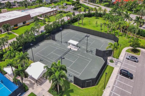 Купить виллу или дом в Делрей-Бич, Флорида 3 спальни, 133.41м2, № 730725 - фото 1