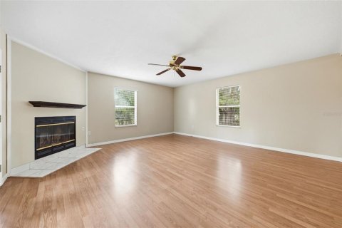 Casa en alquiler en Leesburg, Florida, 4 dormitorios, 167.6 m2 № 2105572 - foto 15