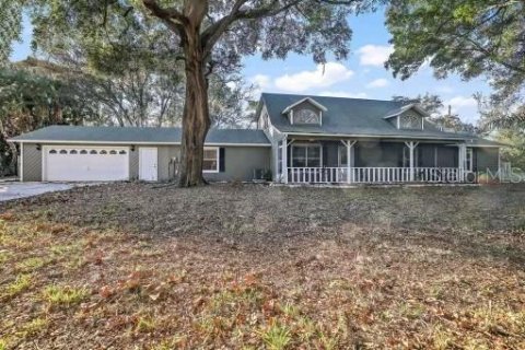 Casa en Leesburg, Florida 4 dormitorios, 167.6 m2 № 2105572