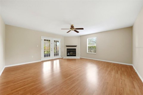 Casa en alquiler en Leesburg, Florida, 4 dormitorios, 167.6 m2 № 2105572 - foto 13