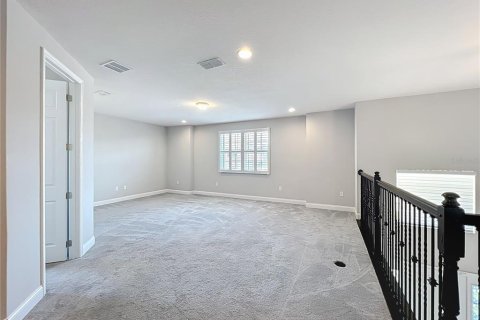 House in Clermont, Florida 5 bedrooms, 410.81 sq.m. № 1918968 - photo 30
