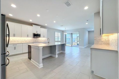 Casa en venta en Clermont, Florida, 5 dormitorios, 410.81 m2 № 1918968 - foto 10
